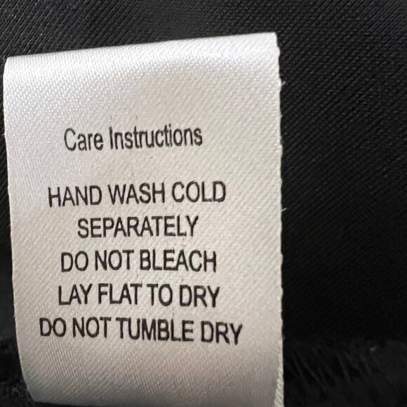 Emerald Sundae Womens Fit n Flare Dress Large Black Racer Back Club Party Dance - Picture 6 of 6